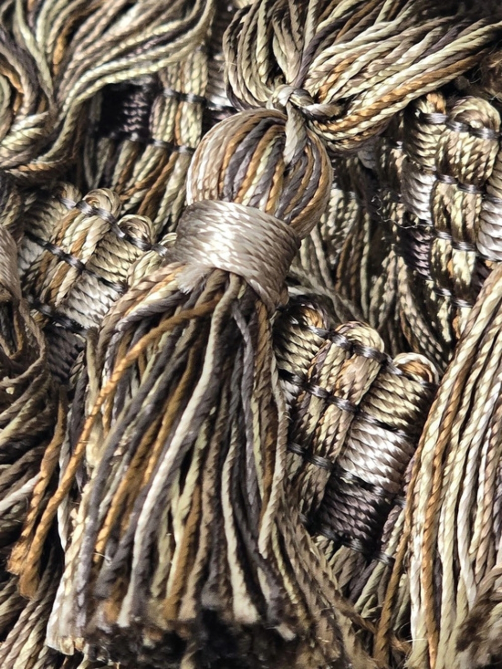 Vtg CONSO J22204 18 Yds Gold Brown 3-3/4 Tassel Fringe Trimmings Sew Upholstery